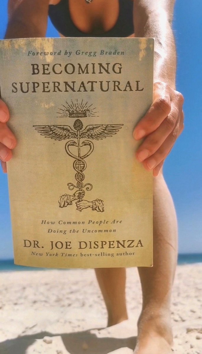 healthynhappyau's tweet photo. Books are food for your mind 📖🧠

Your diet encompasses far more than food

We consume knowledge too 

Becoming supernatural by @DrJoeDispenza
has been the catalyst for my spiritual awakening 

Drop a book that has changed your life in some way below 👇

Homage @DejaRu22 https://t.co/57vETCIoxN