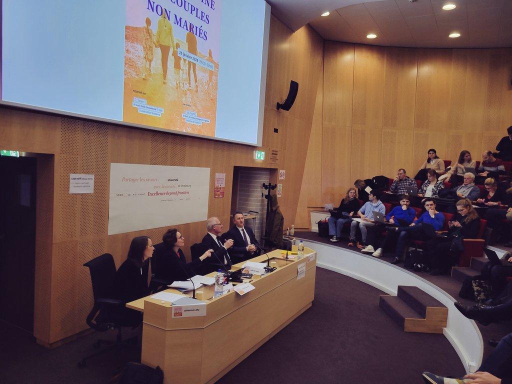 Un très beau colloque sur le patrimoine du couple non marié ! 
J'y évoquais le rôle des techniques sociétaires quant à la protection du concubin survivant.
Mille mercis à <a href="/EstelleNaudin/">Estelle Naudin</a> pour cette invitation et ce beau moment !