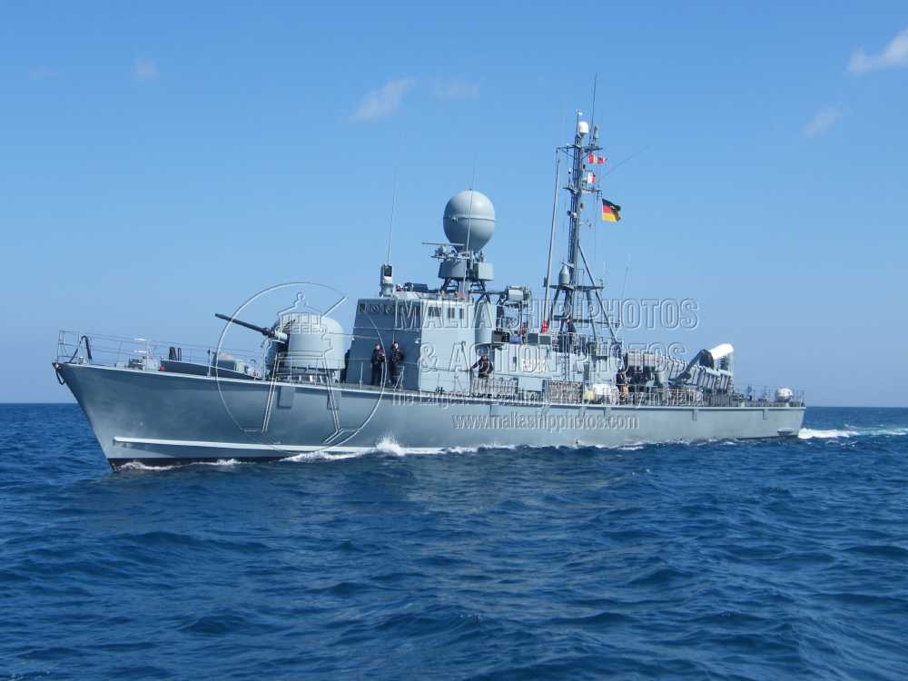 Shipguru's tweet image. #GermanNavy #FastAttackCraft #P6122 #FGS_PUMA from #UNIFIL #MilitaryDeployment #entering #grandharbourmalta - 03.04.2008 - www.maltashipphotos.com- NO PHOTOS can be used or manipulated without our permission @bundeswehrInfo @Navy_Ops @WarshipCam @WarshipPorn @WarshipsIFR