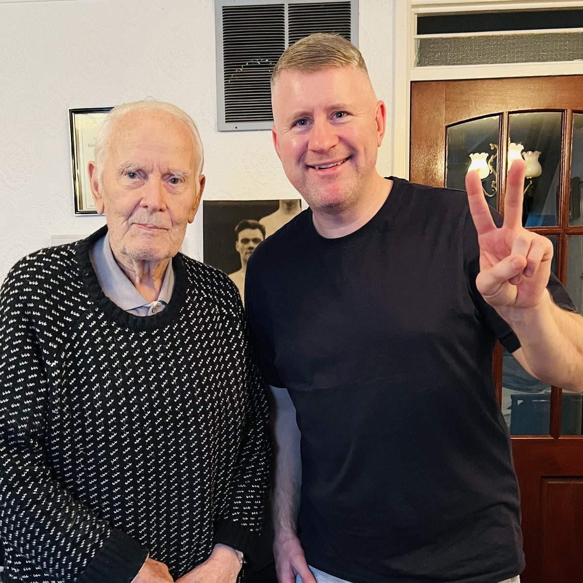 Paul Golding tweet media