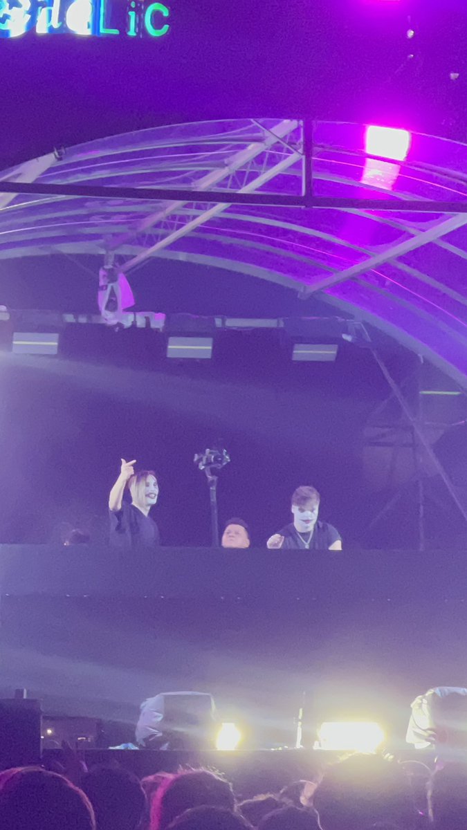 nnajihahv's tweet image. my life is complete #SubZeroProject #KLWP