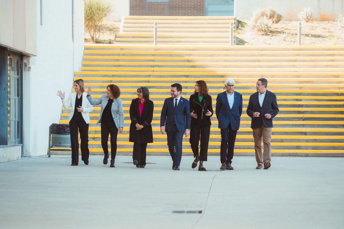 perearagones's tweet photo. A la presó de Puig de les Basses presentem la Unitat d'Intervenció Compensatòria per tractar adequadament les persones amb patologies de salut mental, una població que als centres penitenciaris es multiplica per 5. Aquesta és la legislatura de la salut mental. Per a tothom. https://t.co/ztROnJiDLS