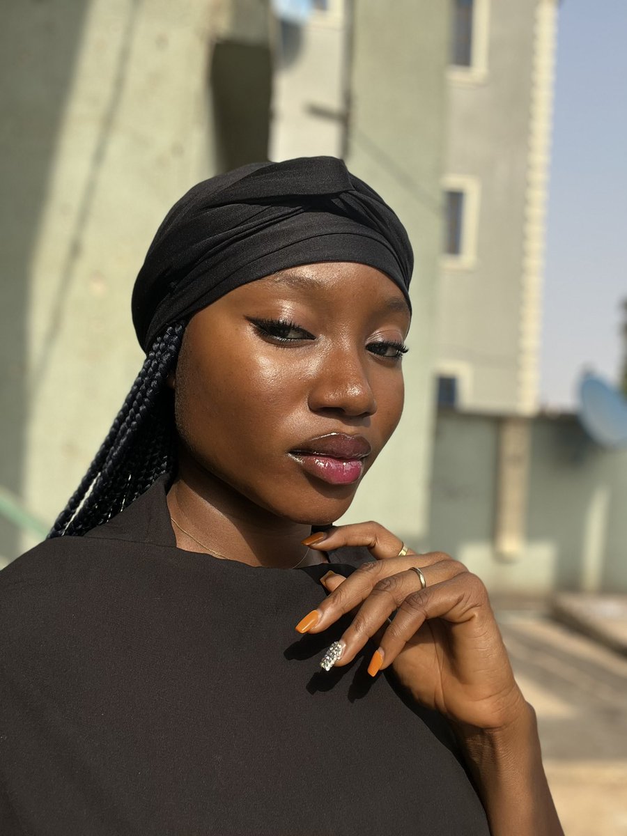 TheAngelAdeola's tweet photo. Back to being a Twitter gyal 🤭 https://t.co/XZ52EyqWYq