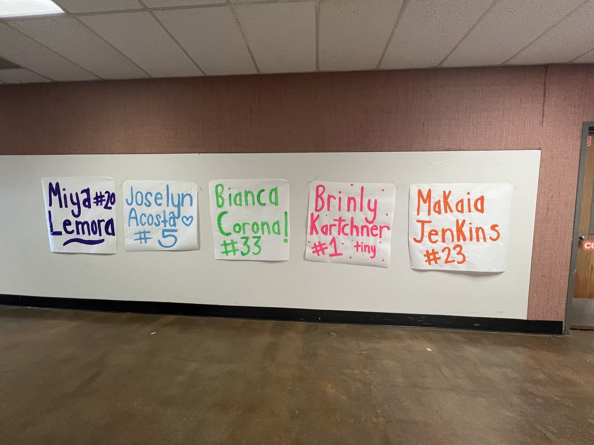 RM_girlsbball's tweet image. Senior Night!!! Come out and support our seniors tonight.