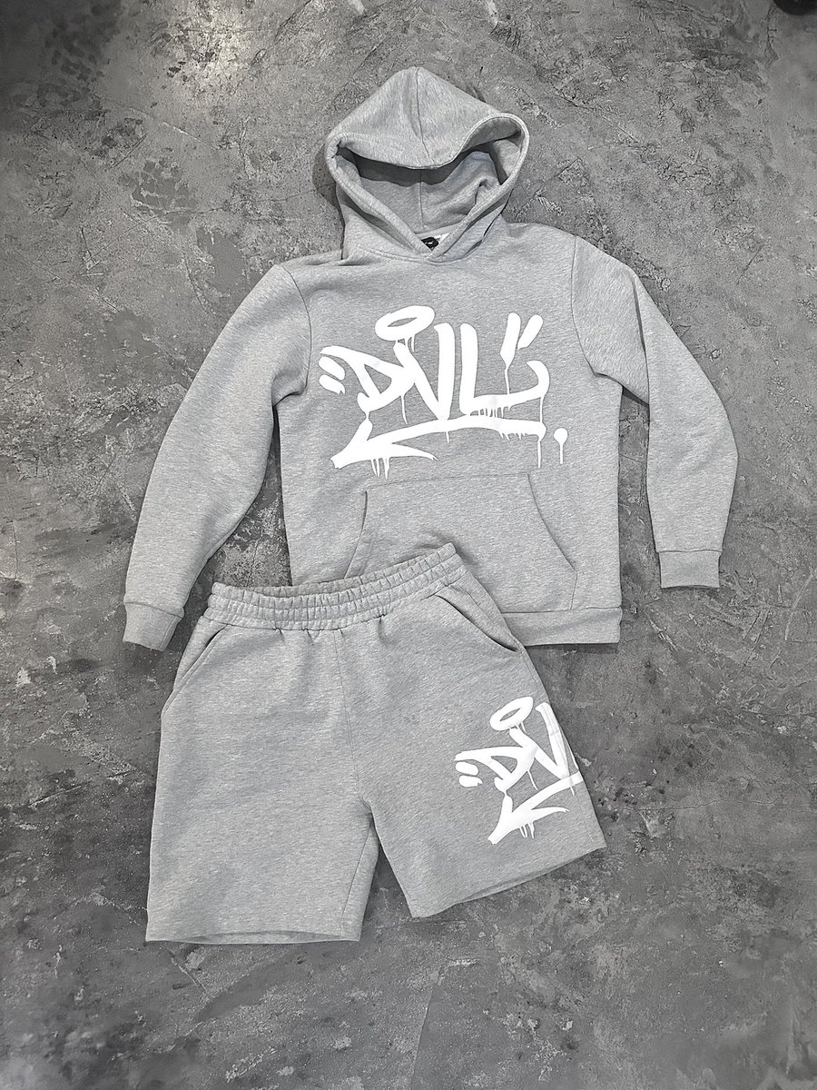 DVL Studios tweet media