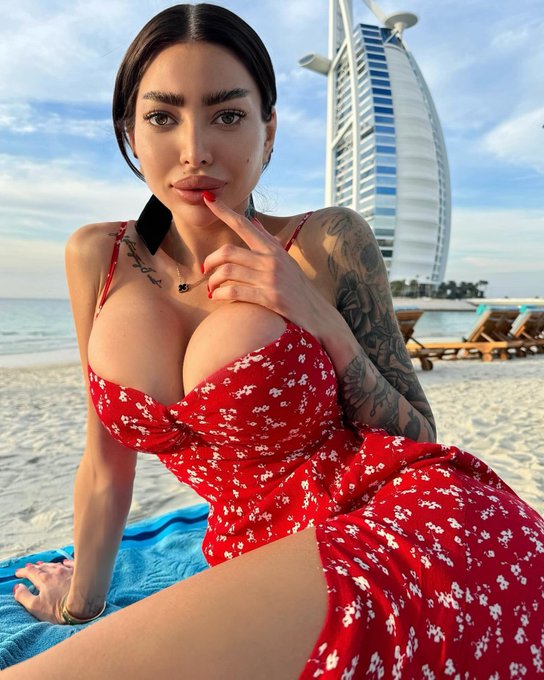 ❤️ https://t.co/PyR0Wwbo1M<a href="/tag/dubai"class="tags"><span>#dubai</span></a>
