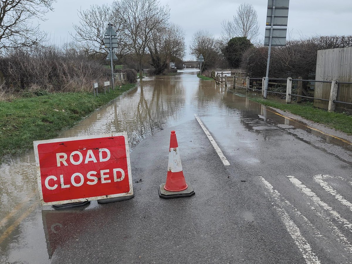 Government funding is now available for residents &amp; businesses who were affected by flooding during Storm Henk

Support includes up to £500 for flooded homes, reduced council tax &amp; business recovery grants

➡️Apply at orlo.uk/zFmZ2 or visit your district council website