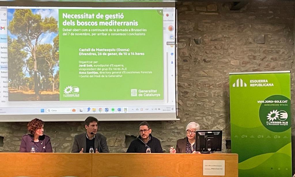 jordisolef's tweet photo. Avui al Castell de Montesquiu hem prosseguit el debat, iniciat fa uns mesos a Brussel·les, sobre com fer una gestió sostenible dels nostres boscos en el marc de l’estratègia forestal europea 2030. Hem aplegat actors molt diversos del sector forestal en una discussió fructífera! https://t.co/0IRYLqqnu9