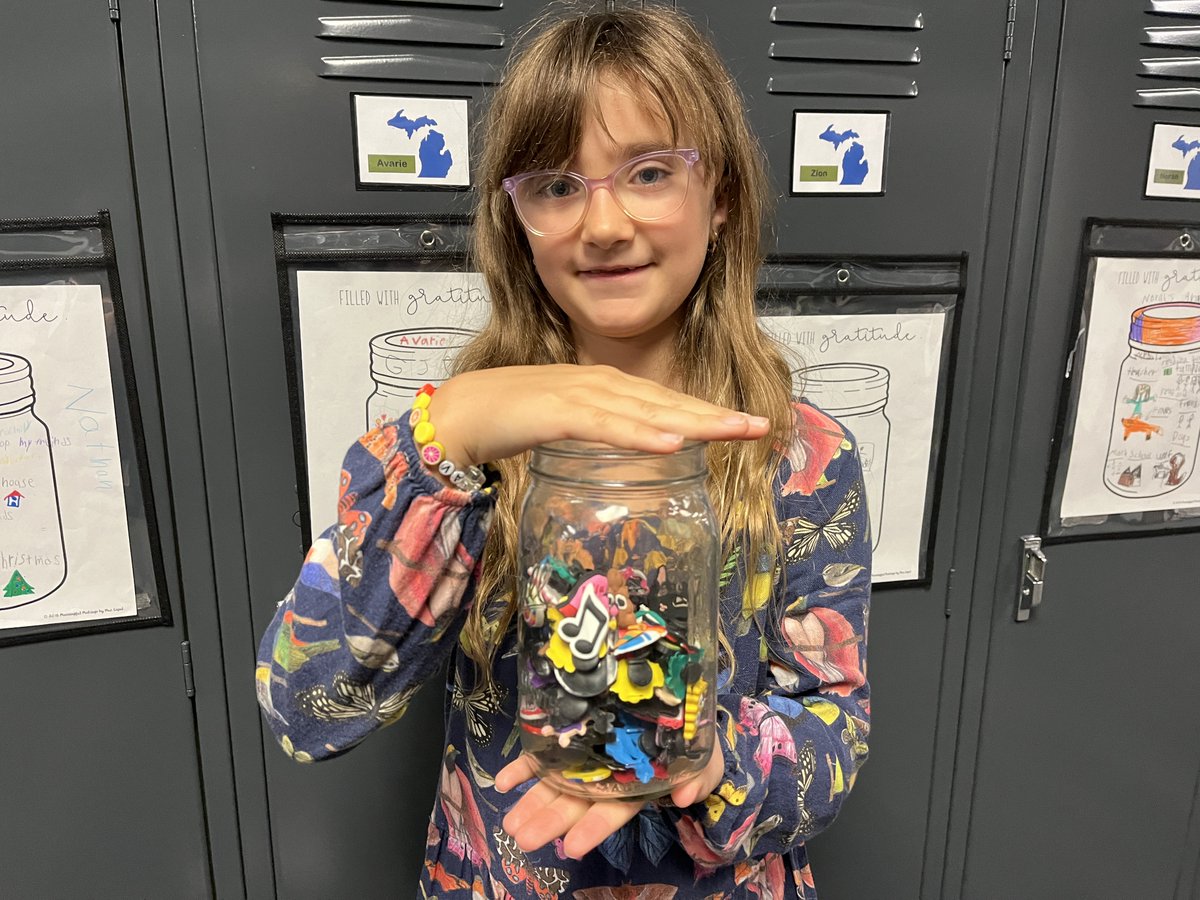 Mrs. Langeland - Waukazoo School tweet media