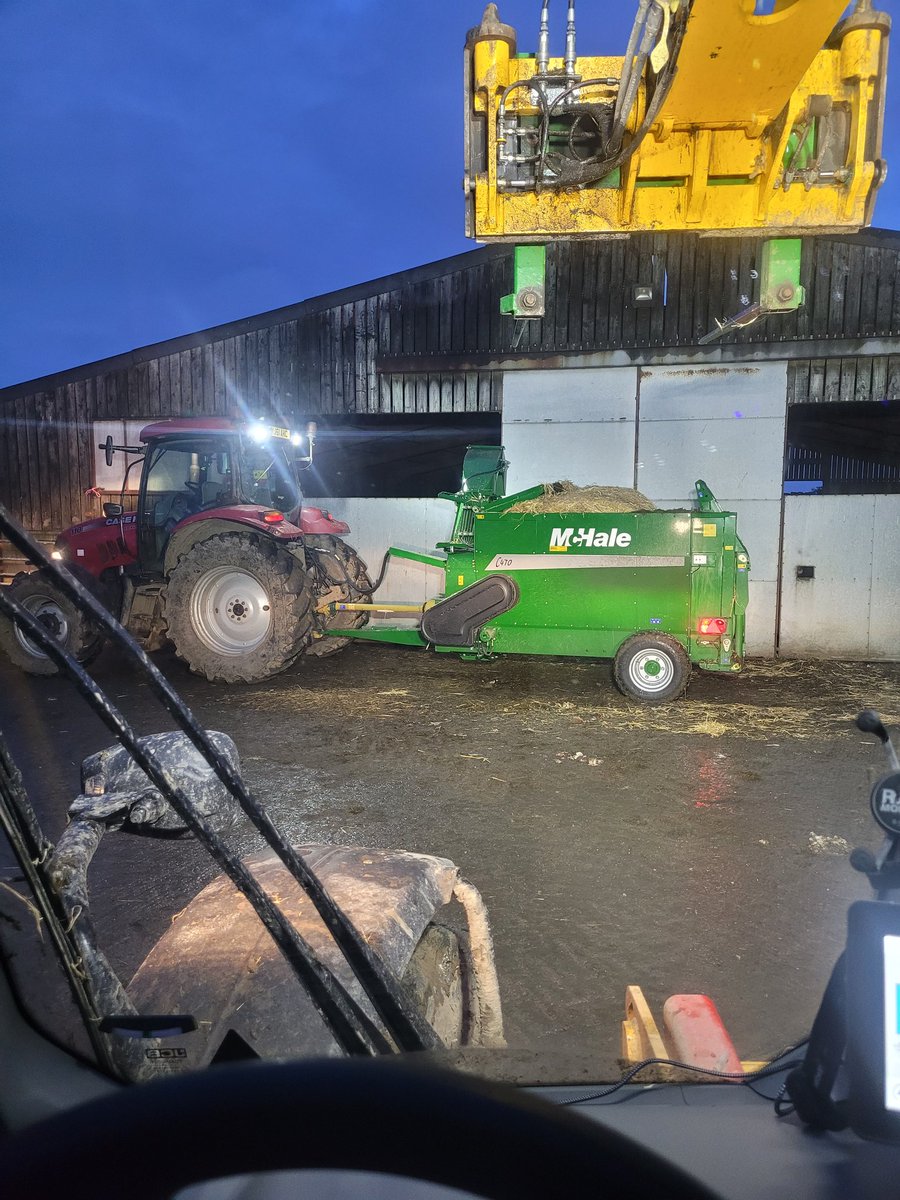 Mathew Roberts tweet media