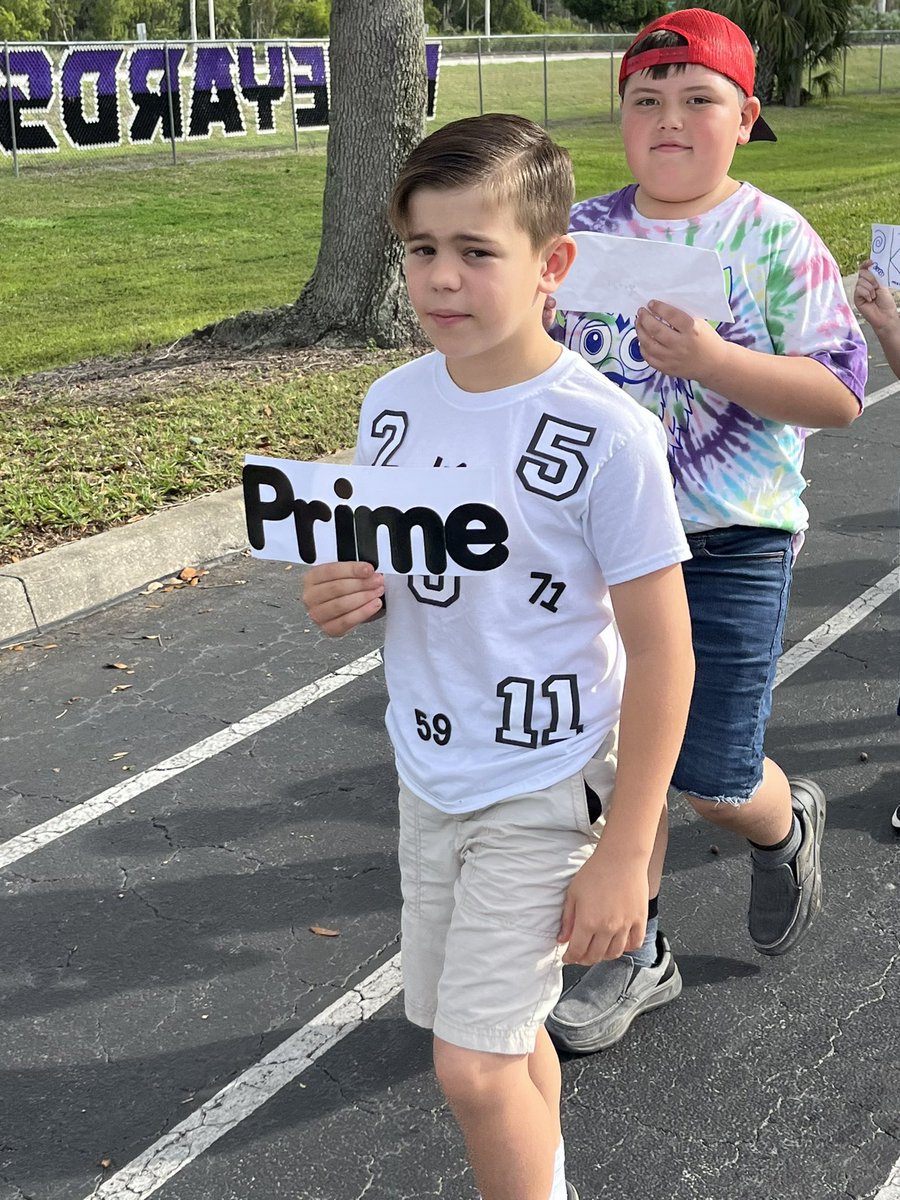 Melissa Ruff tweet media