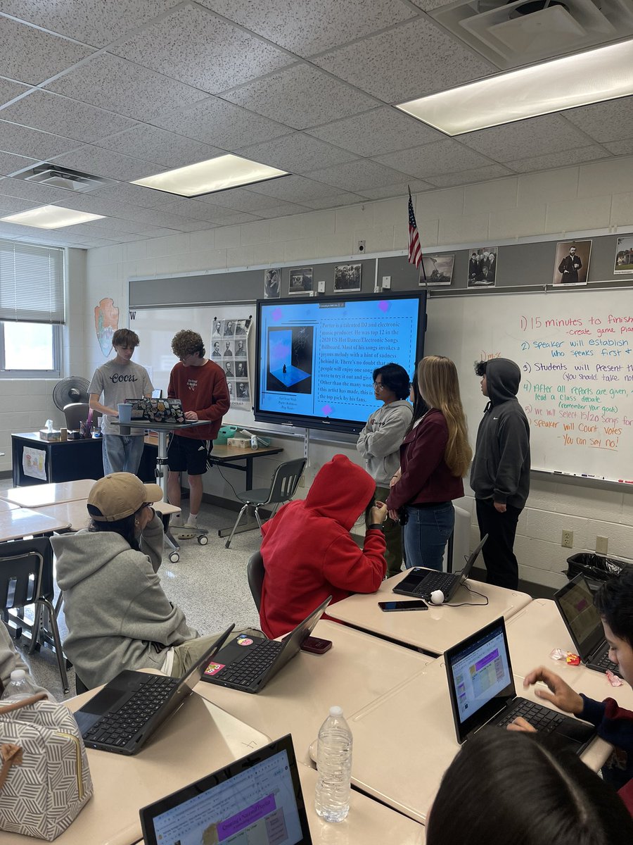 Christie Kaplan tweet media