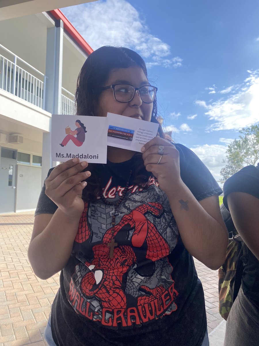 Carolyn Graham tweet media