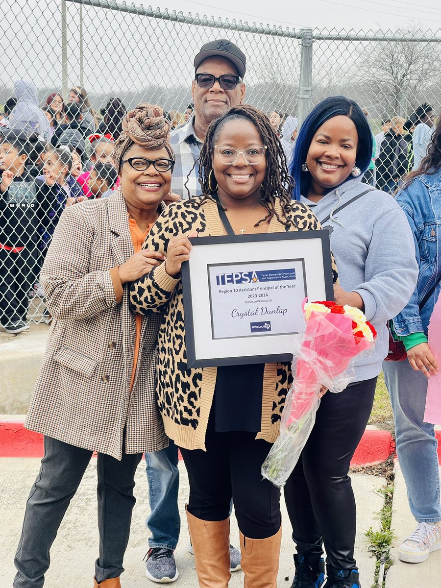 Crystal Dunlap, administrator at Eisenhower Elementary School in Grand Prairie ISD was named Region 10 Assistant Principal of the Year! We were so excited to celebrate her with her family, staff, and students. Congratulations! #WeLeadTX <a href="/TEPSAtalk/">TEPSA</a> #WeareGPISD <a href="/grandprairieisd/">Grand Prairie ISD</a>