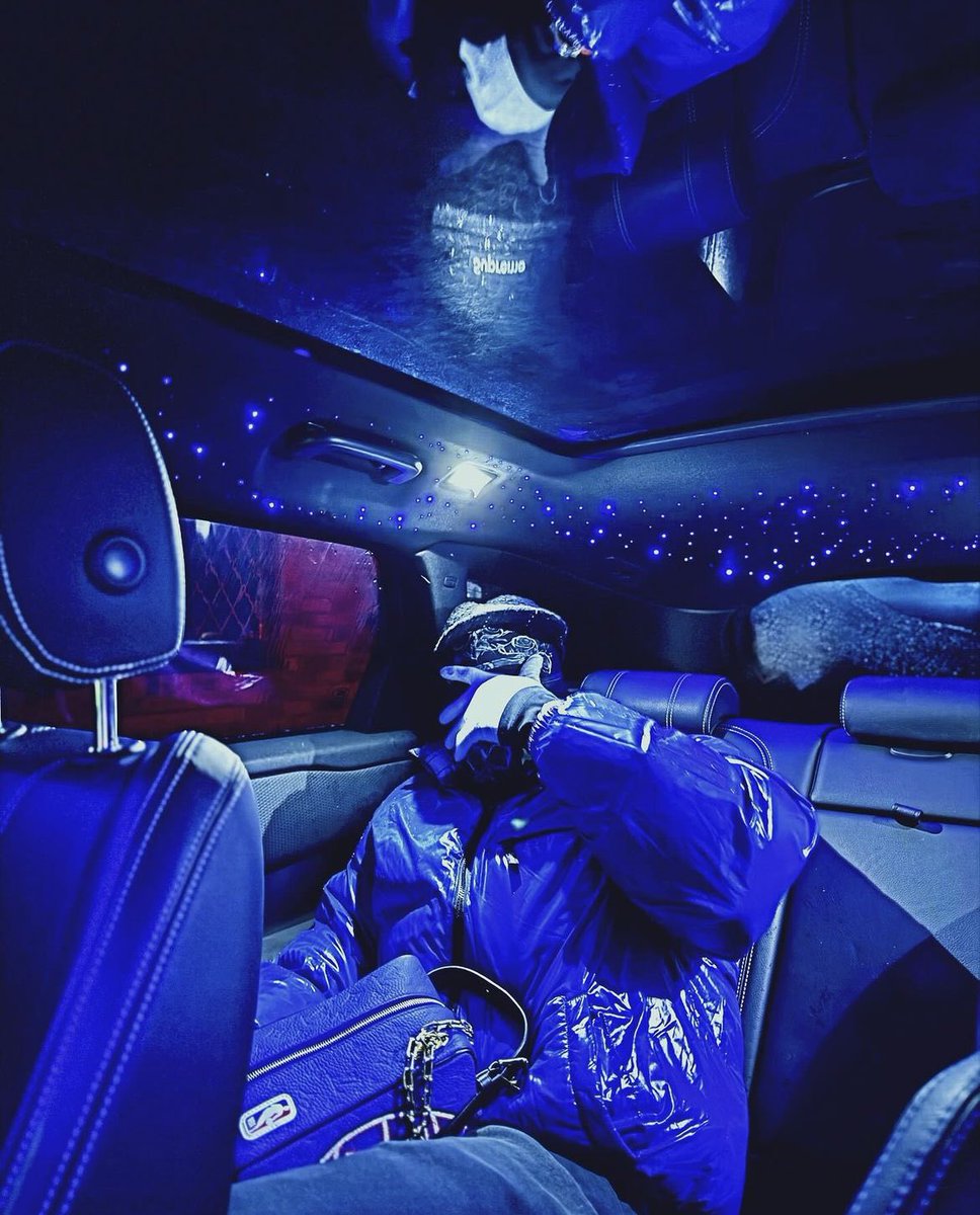 Dideworld1's tweet image. It’s a cold city 🥶 #soon