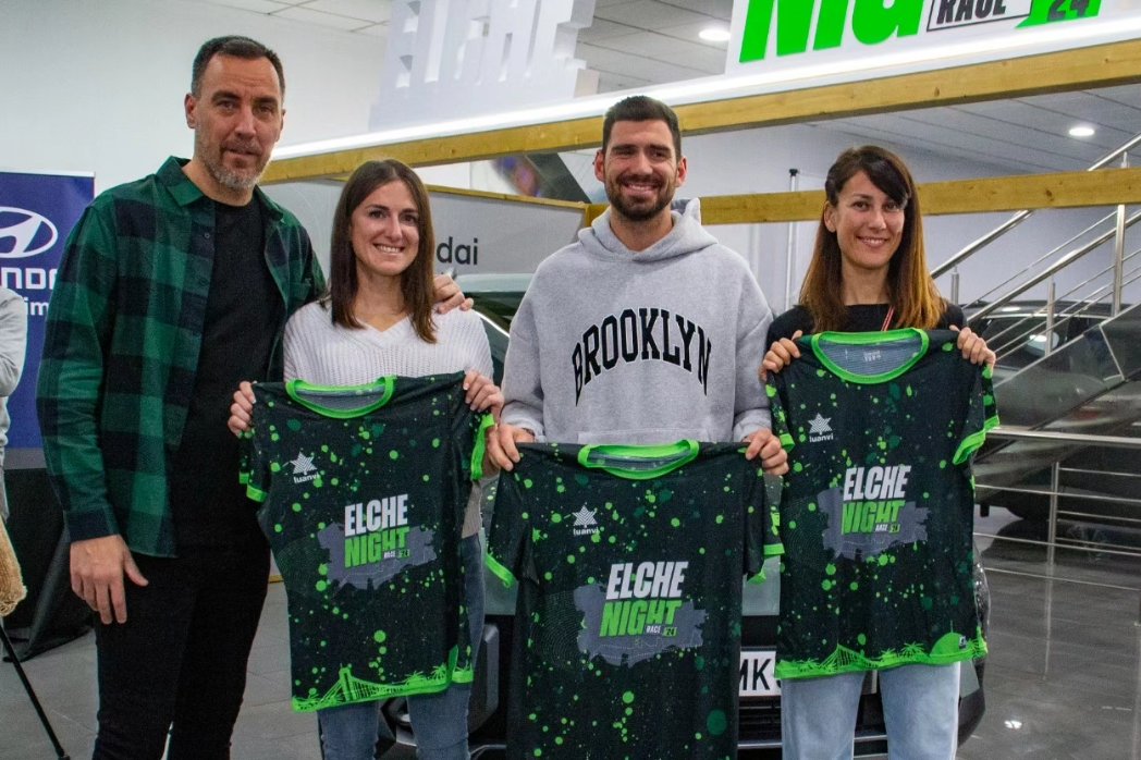 Equipazo #HyundaiAutofima apoyando 💯 #LaNocturnaIlicitana 💚🖤

Tanta ilusión como responsabilidad por hacer de esta 3a edición un día muy especial para y por nuestra ciudad y nuestro deporte 🌴🌃🏃‍♂️🏃‍♀️