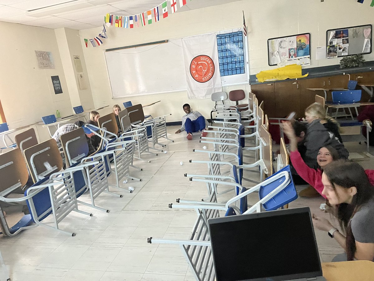 mcoleary4's tweet photo. Trench warfare review game to prepare for WW1 quiz today. https://t.co/x5YKgYf8nL