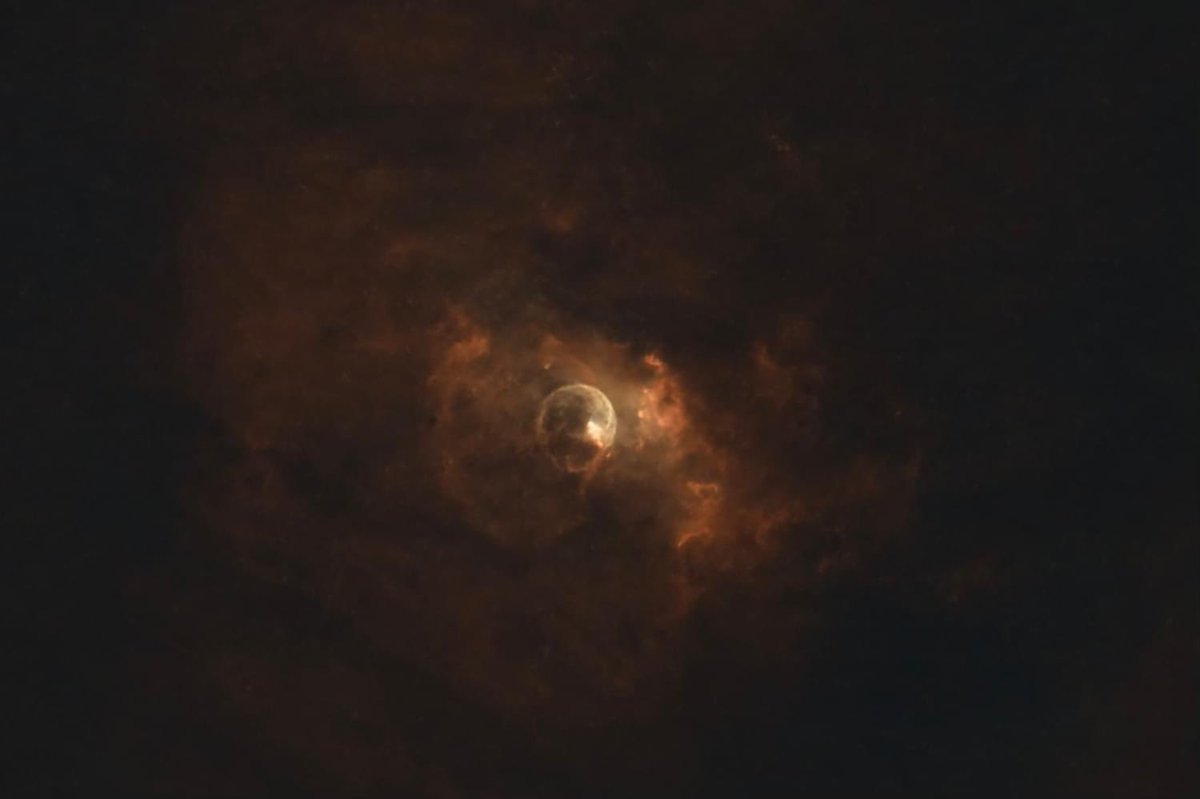 ChrisHerd's tweet photo. Some of my latest astrophotography shots... https://t.co/F6MZVmoKID