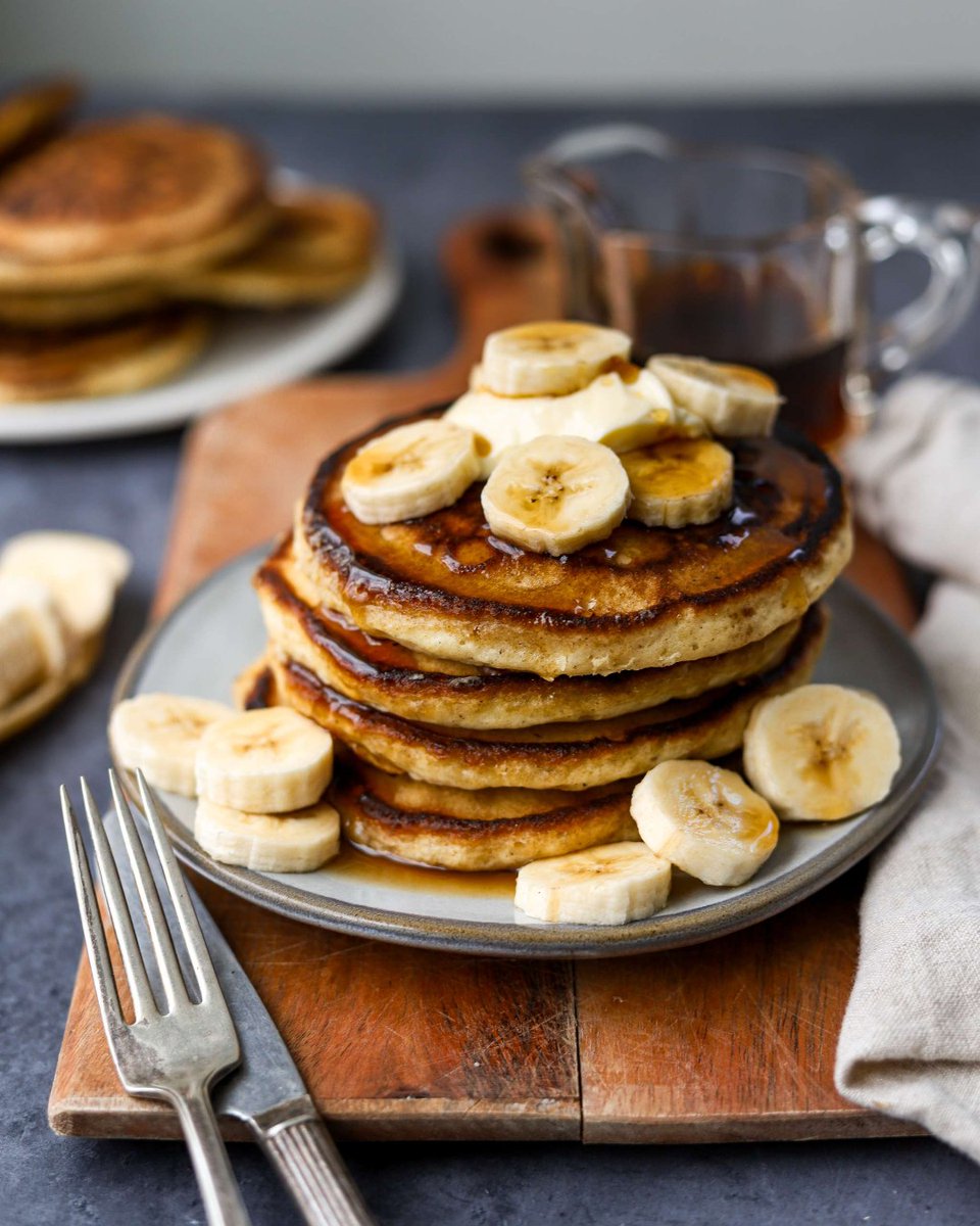 Pour, flip, stack and savor the morning moments. Fluffy Banana Oatmeal Pancakes: ow.ly/gVwT50QuVUe