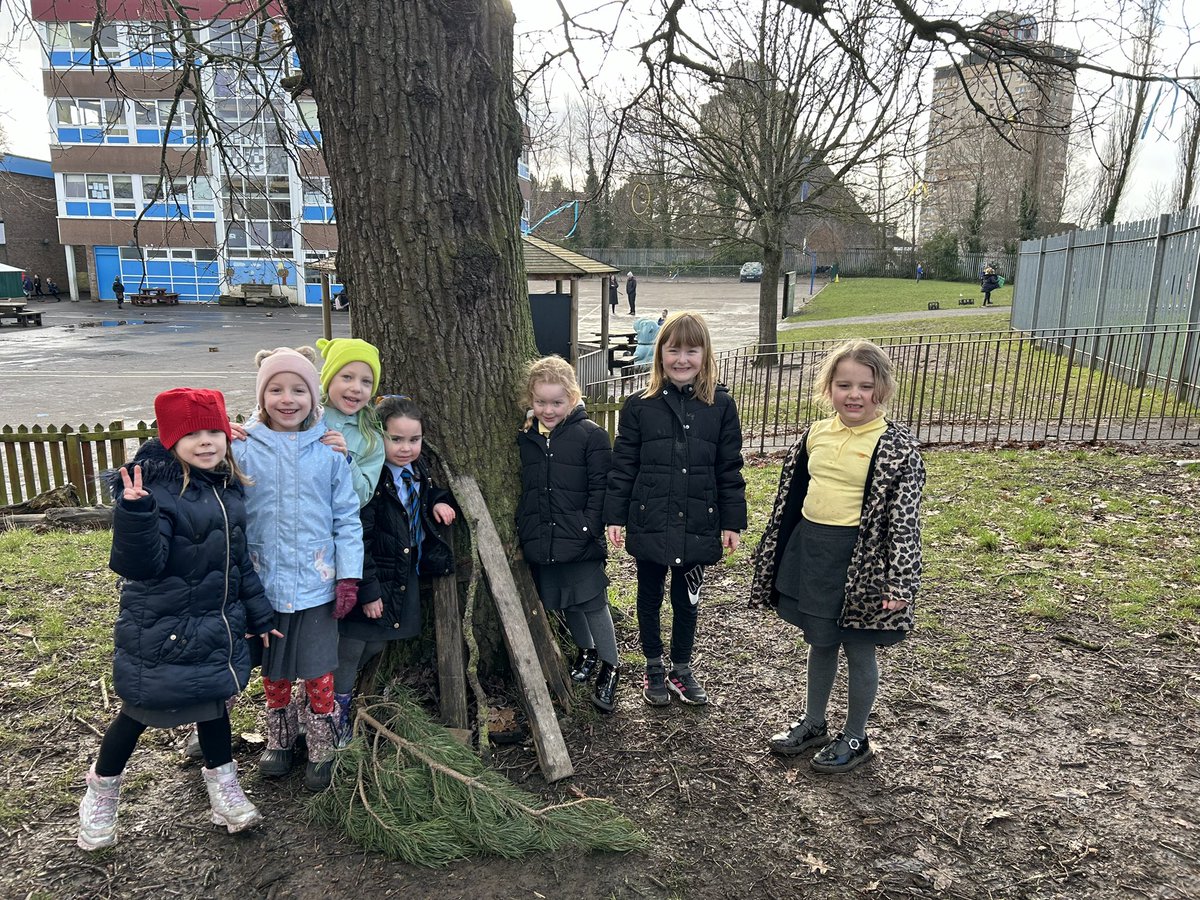 More outdoor fun this afternoon! 🪺🍃🐦‍⬛<a href="/MuirhousePS/">Muirhouse PS&Nursery</a> <a href="/MissMcCallumMPS/">Miss McCallum</a>