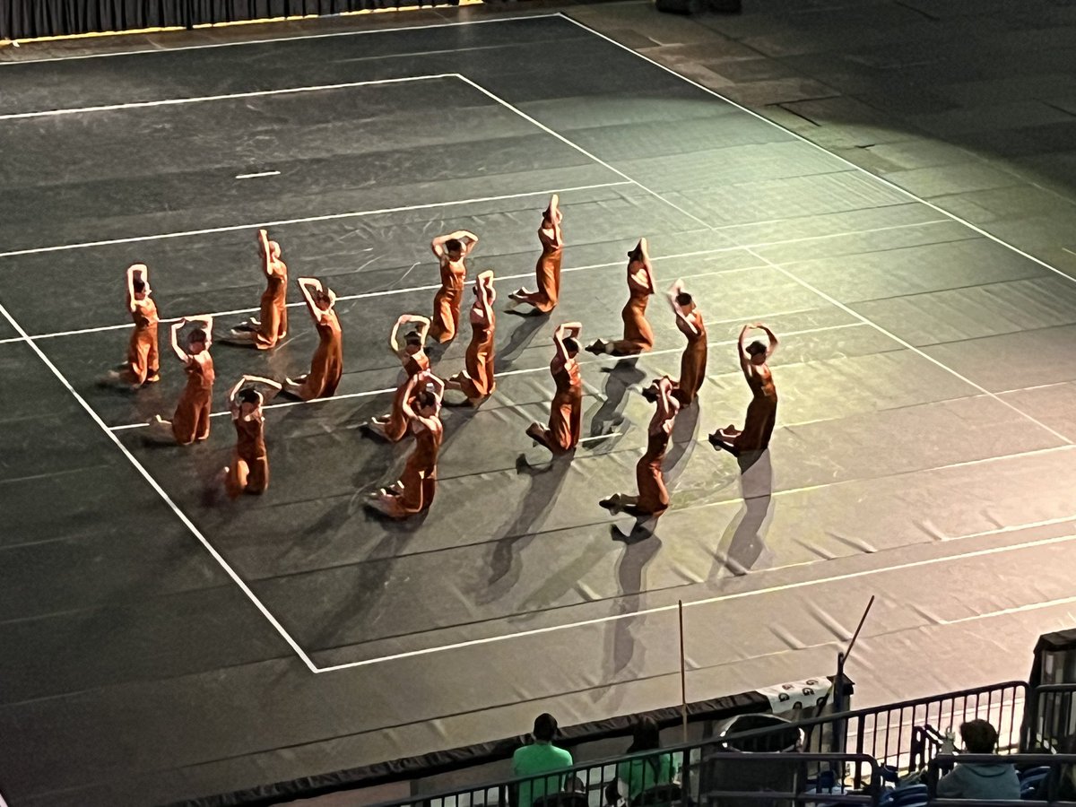<a href="/IHSAState/">IHSA State</a> Finals Performance. Great job Saints! #SaintsPride⚜️<a href="/StCharlesEast/">St. Charles East HS</a>
