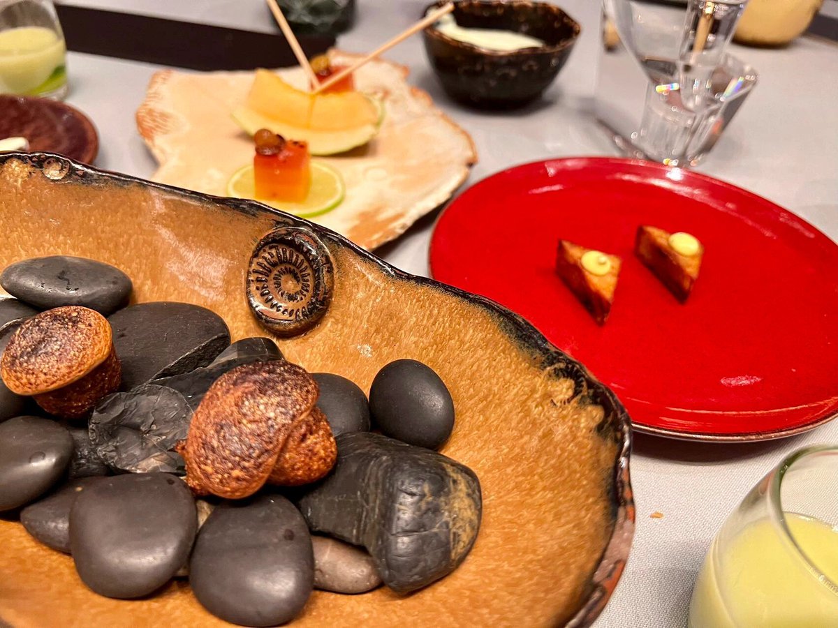 jvb1925's tweet image. A glass of red wine awaits the cuisine