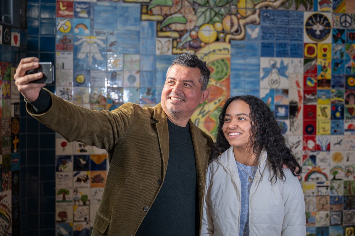 SFBART's tweet photo. Ed said BART has played a key role in helping his daughter get to know the Bay.

“You don’t want to have a kid who grew up in a city and doesn’t know it,” he said. "And there’s no better way to get to know a neighborhood...than walking, riding transit, and talking to people.” https://t.co/haKcZeWt83