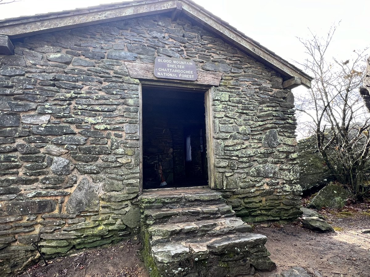 PeakBaggerQ's tweet photo. Started new project (peak list) β Highpoints of Counties that contain segments of the Appalachian Trail. Hiked Springer Mountain (the southern terminus of the AT) and Blood Mountain (Lumpkin, GA COHP). #PeakBagging #AppalachianTrail #CountyTops https://t.co/KRGMeolvSA