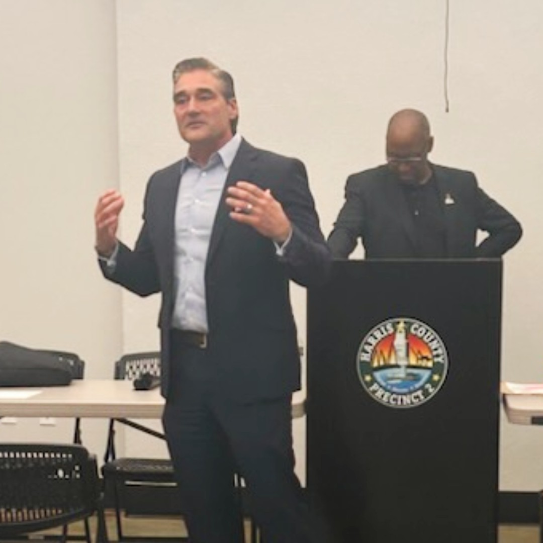 SeanTeareHCDAO's tweet photo. It's been a pleasure to get to know the members of the Houston LGBTQ+ Political Caucus @hlgbtqcaucus. Tomorrow, The Caucus will hold its 2024 Primary Endorsement Meeting. If you are an eligible voting member, I hope to have your support at the meeting! #TheCaucus #HarrisCountyDA https://t.co/6ehU2E71yr