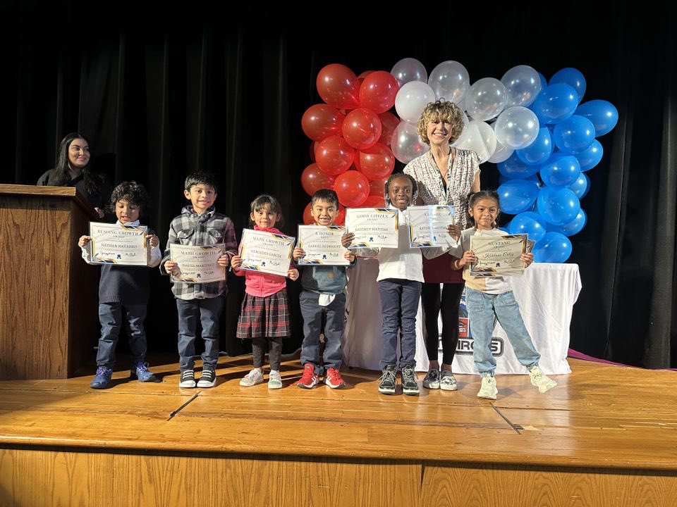 MsKhandekar's tweet photo. We recognized our students during their award ceremonies this Thursday and Friday. I am so proud of their hard work! https://t.co/PqTosSyswl