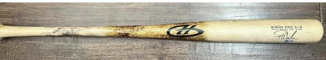 HargoAuthentics's tweet photo. Very excited to add this Patrick Wisdom #gameused 2023 uncracked @HomewoodBat to the #Cubs collection. This was used to hit his last two HR’s of 2023 (career #79 & 80) and is absolutely pounded with use.
@PatrickWisdom5 - How do I get this guy signed? Anything coming up??
☘️ https://t.co/97M84UPmZp