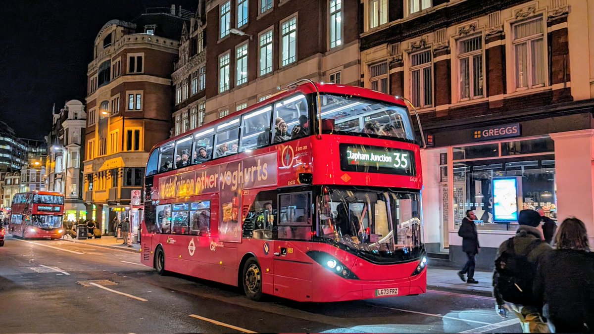 Deep in the land of red 🍒 #LiverpoolStreet..

#StagecoachLondon 12312 - SN14 TYK on the 205 to #BowChurch, and 13131 - BU16 UXT on the 135 to #OldStreet.
@Go_Ahead_London MHV24 - BG66 MXH working a 78 to #Nunhead, and EE235 - LG73 FZR working a 35 heading to #ClaphamJunction.