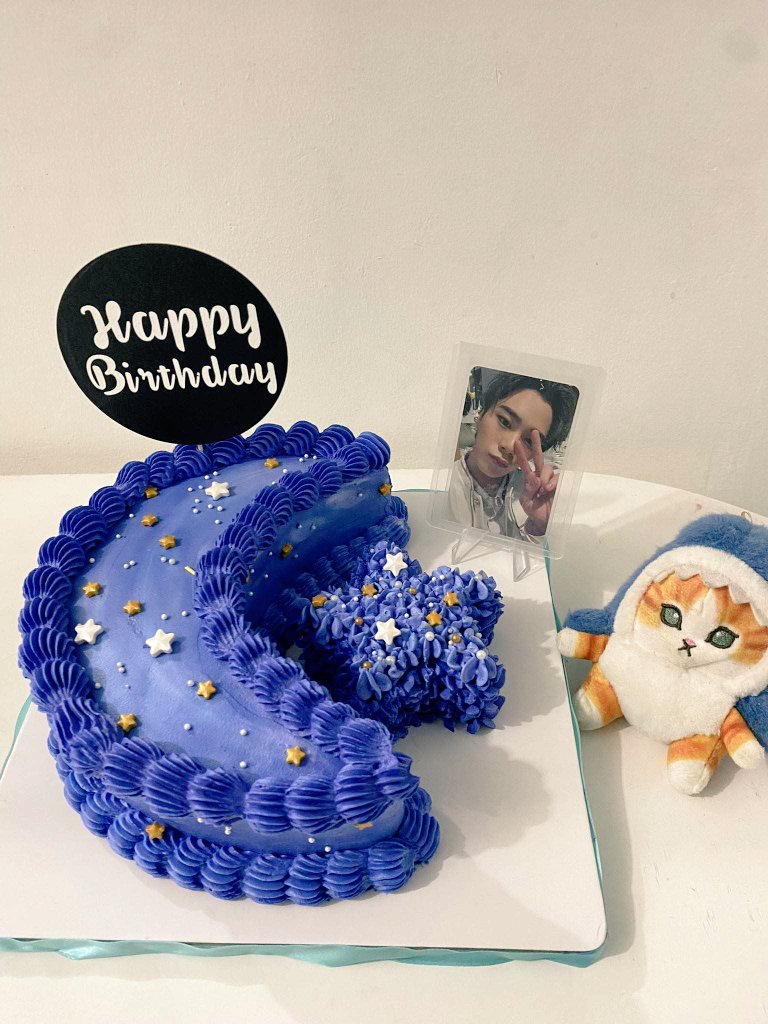 moonbinfans's tweet photo. Thank you @lovelyapple09 for this delicious cake especially made for our Dear PuppyCat ♥️ We truly appreciate your support.

MOONBIN's CELEBRATION of LIFE and LEGACY 01-27-24 is DDAY!
#everydayisMOONBINday  @KWEEN_VIKTORIA @Noonaikaroha @Astr6stars @iamNikzValbuena @ASTRO_Staff https://t.co/MBEn1uluPi