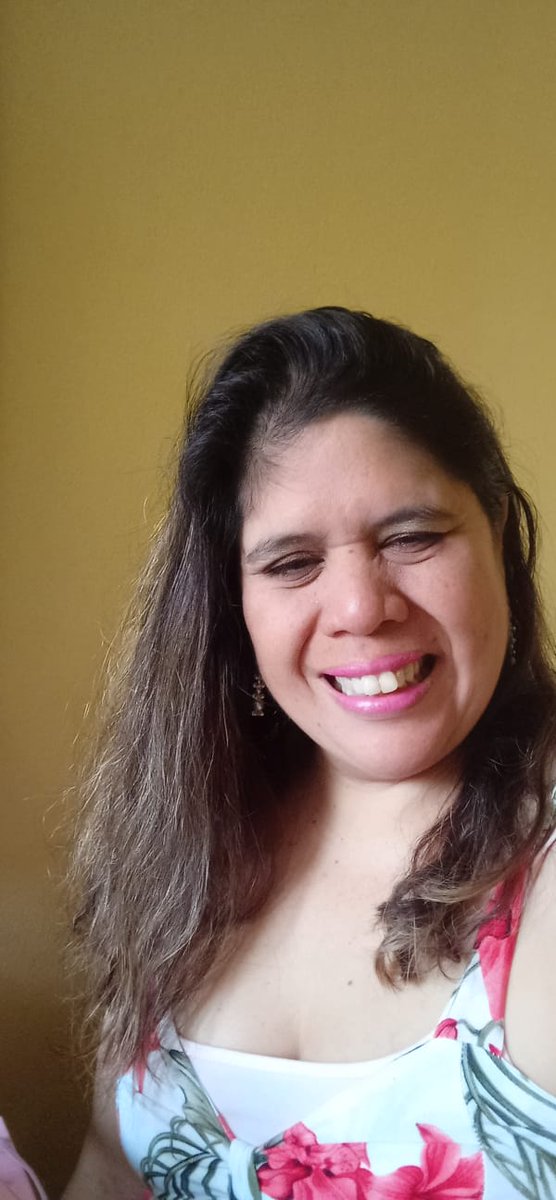 Periodismo y tv digital

Justo antes de mi programa de los sábados. Este año promete cultural, música y miscelánea. 
Bienvenido 2024