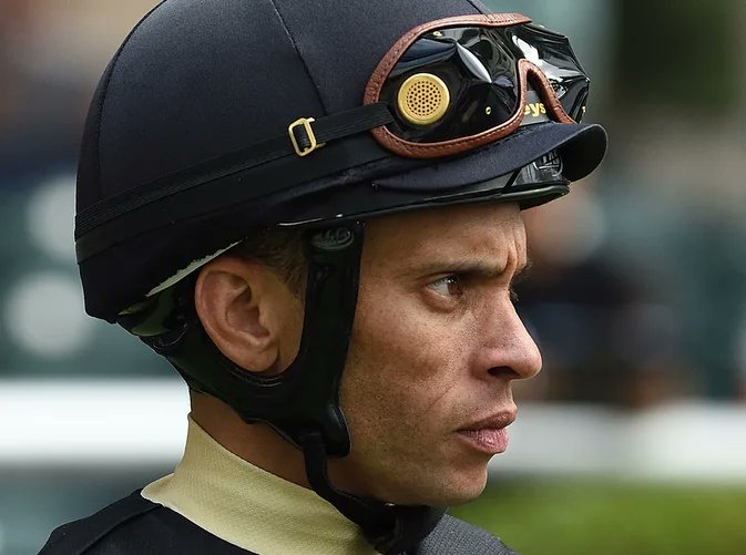 British Jockey Sean Levey won his first career race in his 10th try in the States today at Tampa Bay Downs in race 1 aboard #7 DAZZLING TRUTHS. He is a group 1 winning Jockey in England and France. 📸 Gulfstream Park/ Coglianese Photos @LeveySean