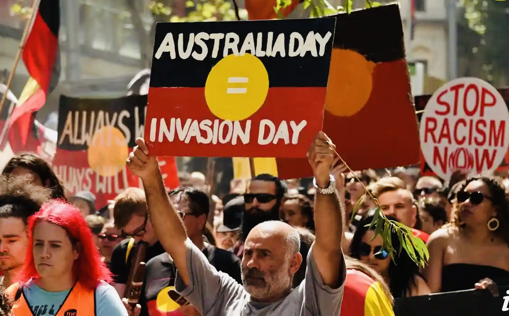 It's #AustraliaDay, yet many rebrand it #InvasionDay. We see similar in the U.S. over Columbus Day. Both movements portray European descended people as invaders to justify any means to lessen their continued control. It's a war for each country's identity.