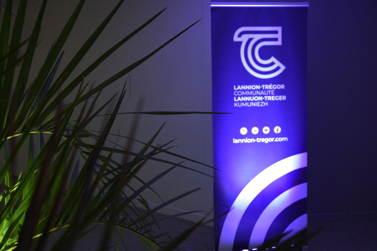 [CÉRÉMONIE #VOEUX] 2024 année du #logement,
année de l’action publique dans la nuance et l’équilibre, année du rayonnement. Retrouvez l'allocution de <a href="/EgaultGervais/">Gervais EGAULT</a> aux partenaires institutionnels et économiques👉 lannion-tregor.com/uploads/docs/A…