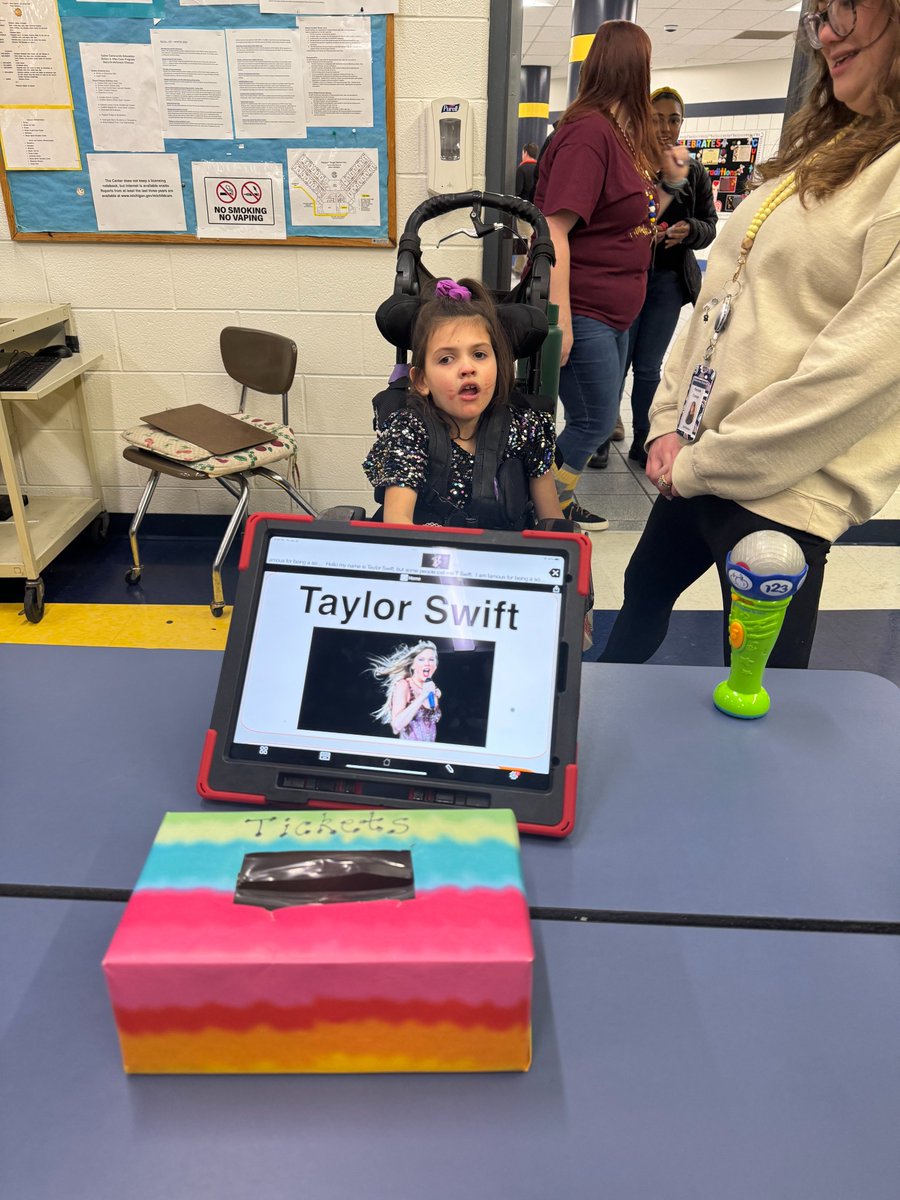 Kenyatta2Hughes's tweet photo. Our third graders in Mrs. Schoeff's and Mr. Garbarz class did a wonderful job presenting today at our annual Wax Museum! #PRpride #SAScompass https://t.co/sml89PCocY
