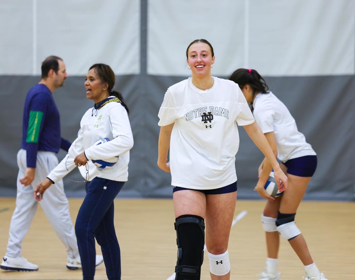 Notre Dame Volleyball tweet media