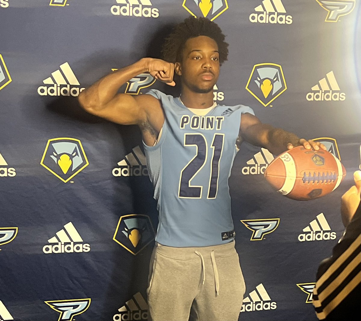 Dion Dean ( JR ) (@dion2dean) on Twitter photo Very grateful and thankful to receive a offer from point university <a href="/coachzeiders/">Trevor Zeiders</a> <a href="/CoachBlackshear/">Coach Kelvin Blackshear Sr. Ed.S</a> <a href="/CoachRSCuller/">Rodney Culler</a> <a href="/hhspatriotsfb1/">Heritage (Conyers) Patriots Football</a> Very grateful and thankful to receive a offer from point university <a href="/coachzeiders/">Trevor Zeiders</a> <a href="/CoachBlackshear/">Coach Kelvin Blackshear Sr. Ed.S</a> <a href="/CoachRSCuller/">Rodney Culler</a> <a href="/hhspatriotsfb1/">Heritage (Conyers) Patriots Football</a>