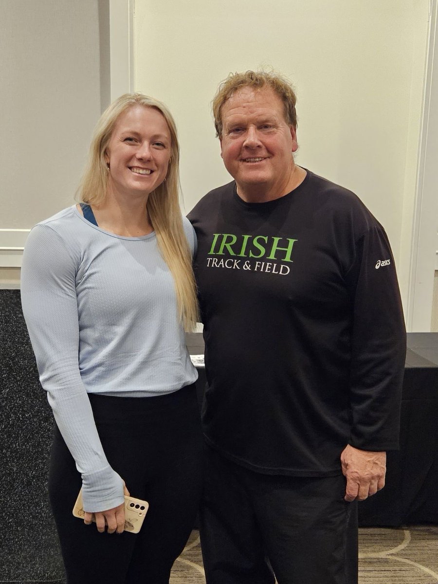 RosemountCC's tweet image. World Championship finalist Maggie Ewen &amp;amp; Irish ☘️ Director of Throws Dr Tim Conboy both presenters at the highly attended ⁦@MNTFCA⁩ clinic in St Paul.  (Photo J Hatleli)
