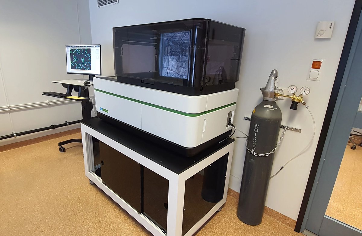 kirsiketola's tweet photo. First in Finland, we are so thrilled! UEF Cell and Tissue Imaging Unit has stepped into a New Era. We will now lead the development of the next phase of High-Content Screening in Finland @UEF_CaTIU @UEF_Biomed @UniEastFinland @RevvityLifeSci https://t.co/23rEeVnDGP