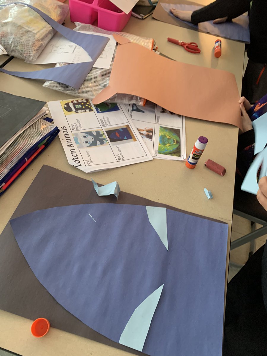 Third Grade totem pole animals are coming together! #ilbsd13 #leadlikeajaguar