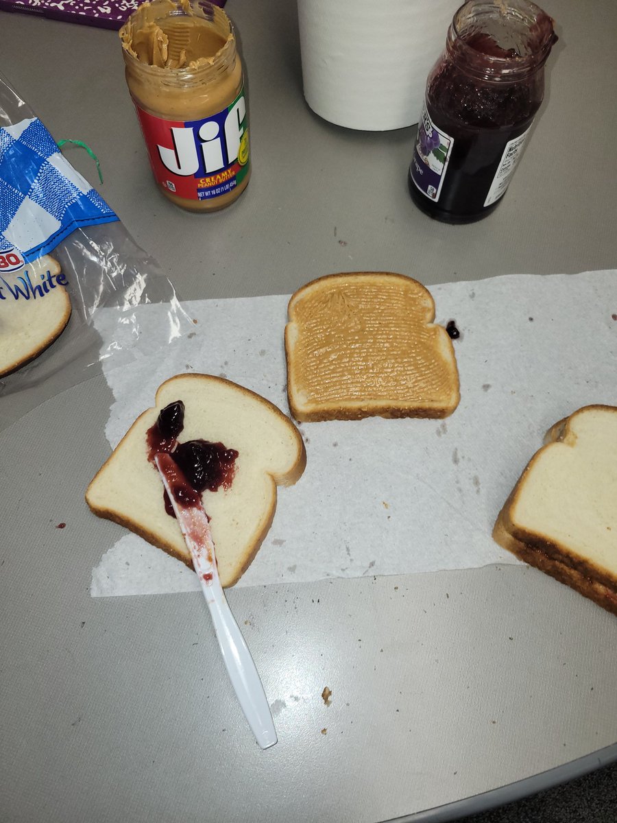 MelissaLeeAnn99's tweet image. &quot;How To&quot; Informative writing with a twist. Laughter and awww haaa moments. Peanut butter and jelly for the win. #writingfun #cultivatingcuriousity @ms_pantaleon @AracelyZavala19