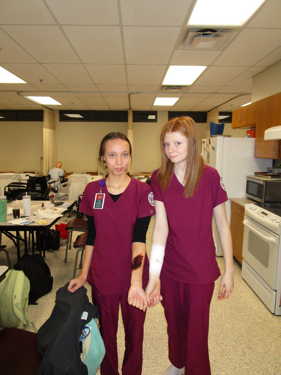 HRO students created wounds to their forearms using tissue paper, food coloring and Vaseline. Students were taught sterile technique, using sterile gloves and a sterile field prior to making their wounds. They also learned how to properly apply a dressing and bandage the wounds!
