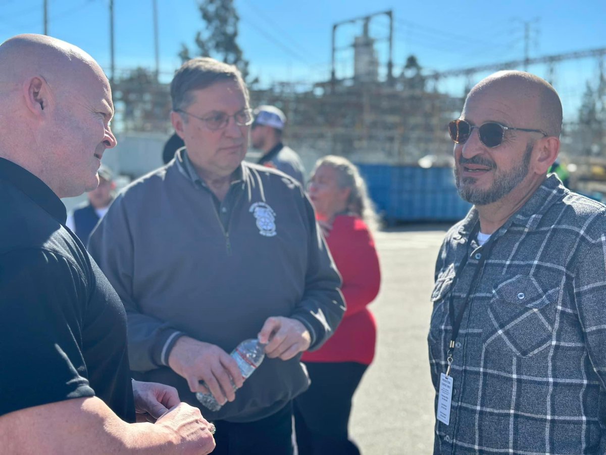 TeamsterSOB's tweet image. Visited our #Local399 Motion Picture Teamsters at @Sony earlier today…Gearing up for contract negotiations with AMPTP 🔜 💪🏻  #HollywoodTeamsters