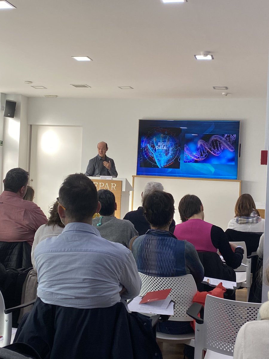 Ahora el Dr. Baloira nos da su punto de vista sobre hacia dónde va la innovación digital en #EPOC. Genial como siempre!!

<a href="/SeparRespira/">SeparRespira</a> <a href="/separepoc/">@SeparEPOC</a>