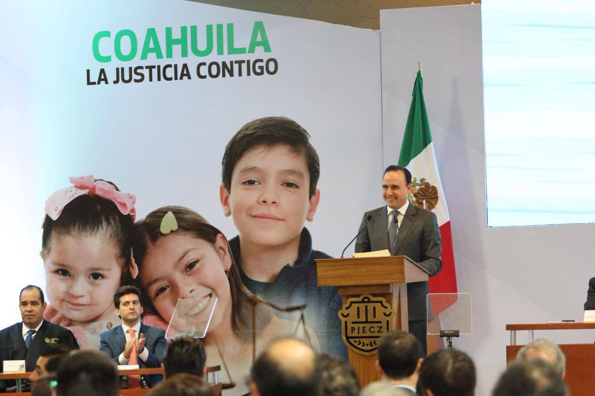 Manolo Jiménez Salinas (@manolojim) on Twitter photo Me dio mucho gusto acompañar a mi amigo el Magistrado Presidente <a href="/MiguelMery/">Miguel F. Mery Ayup</a> y a l@s integrantes del <a href="/PJCoah/">Poder Judicial Coah</a> al Informe anual de actividades de esta gran institución. Vamos a seguir trabajando coordinados para fortalecer la justicia en el Estado. (1/3) Me dio mucho gusto acompañar a mi amigo el Magistrado Presidente <a href="/MiguelMery/">Miguel F. Mery Ayup</a> y a l@s integrantes del <a href="/PJCoah/">Poder Judicial Coah</a> al Informe anual de actividades de esta gran institución. Vamos a seguir trabajando coordinados para fortalecer la justicia en el Estado. (1/3)