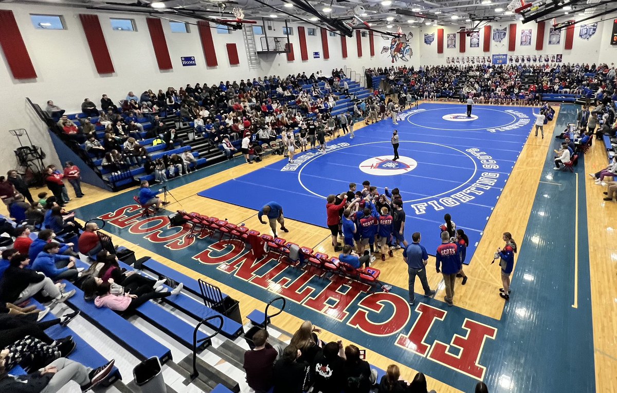 highland_scot's tweet photo. Highland vs Buckeye Valley Border War Dual. Started 14 years ago! Awesome atmosphere for our HS and MS programs to compete in front of the student body!!! Thank you to  all who helped make this opportunity possible for our student athletes! @HLSD_AD @hlsdsports @BuckeyeValleyW1 https://t.co/2MOrWP3xsI