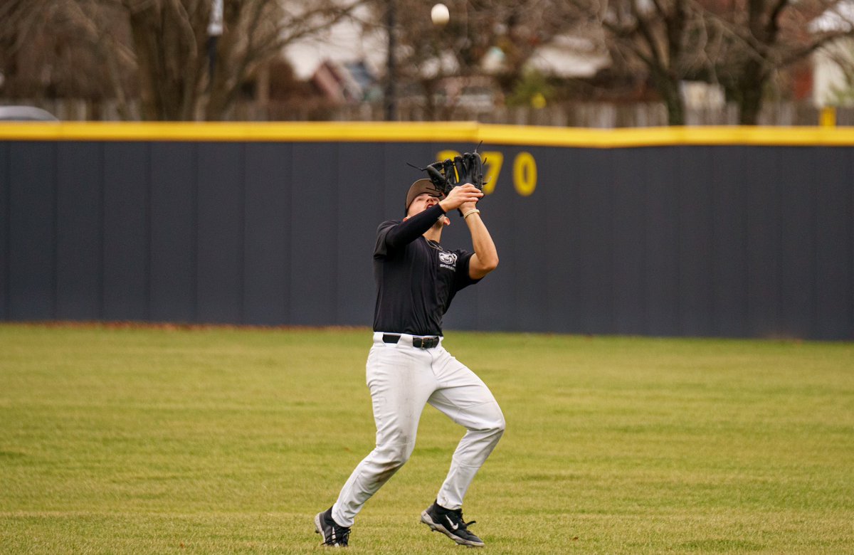 UCABearBaseball tweet picture